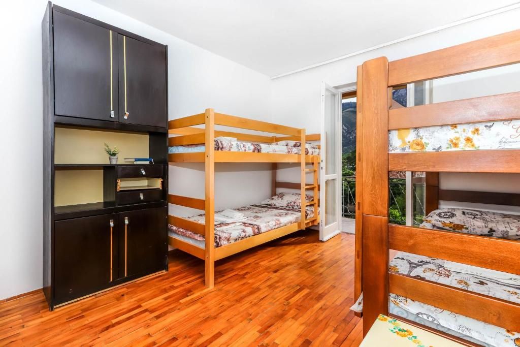 Хостелы Hostel Amigo Котор-25